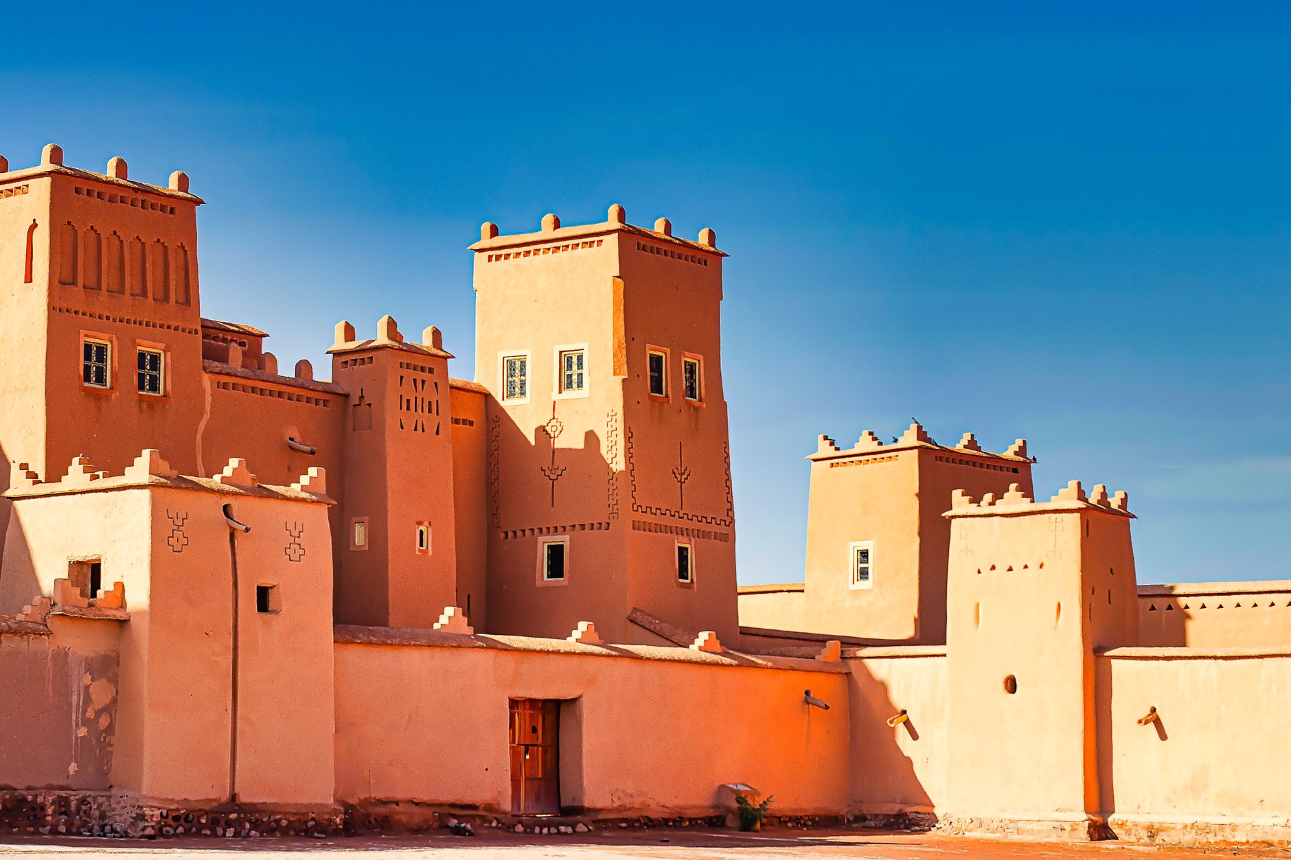 Comment optimiser sa consommation de données en voyage au Maroc