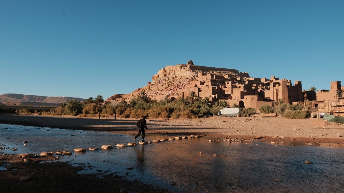 Llamar a Francia desde Marruecos sin arruinarse: guía 2026