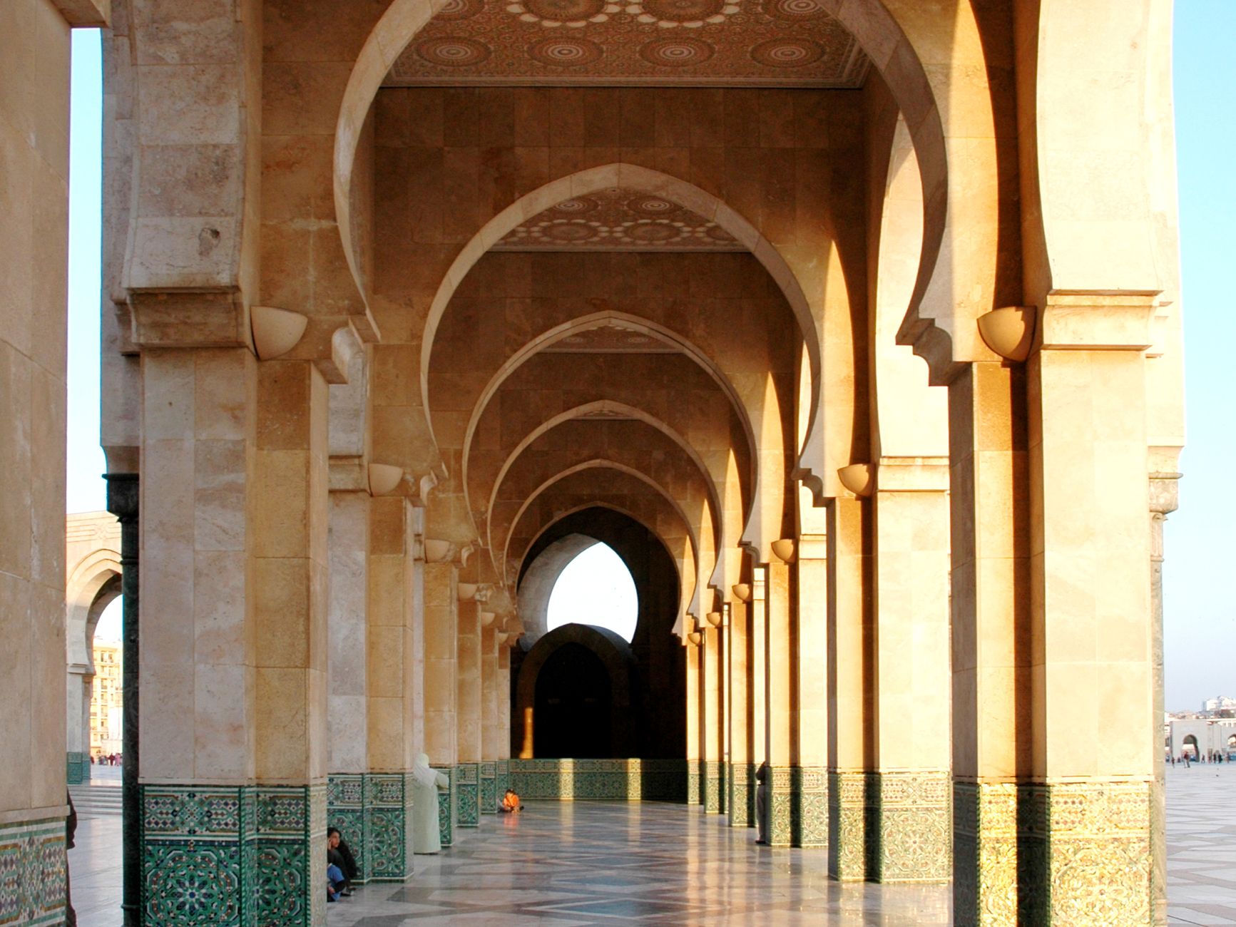 Marrakech ou Casablanca : laquelle visiter en premier ?