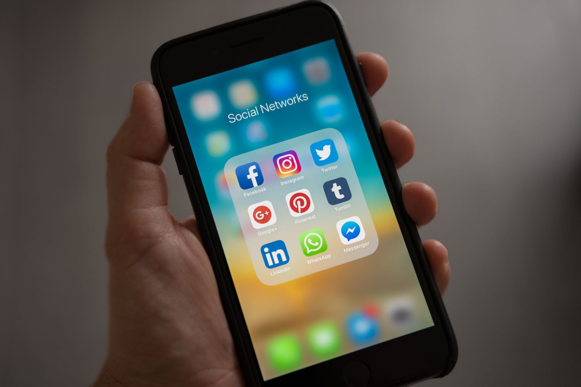 Pourquoi mon iPhone n'a pas de réseau au Maroc ?