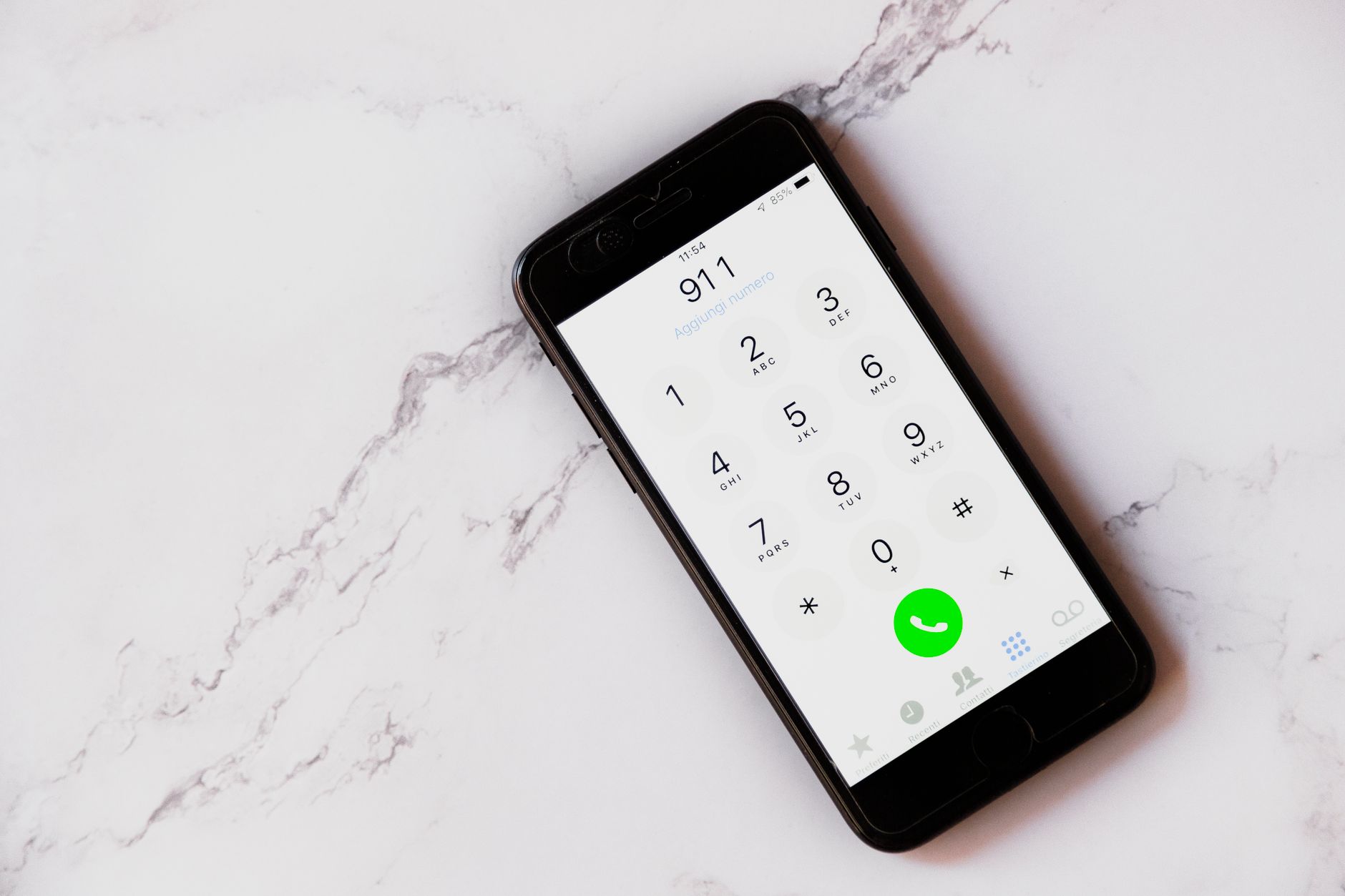 Pourquoi mon téléphone affiche « SOS uniquement » au Maroc ?