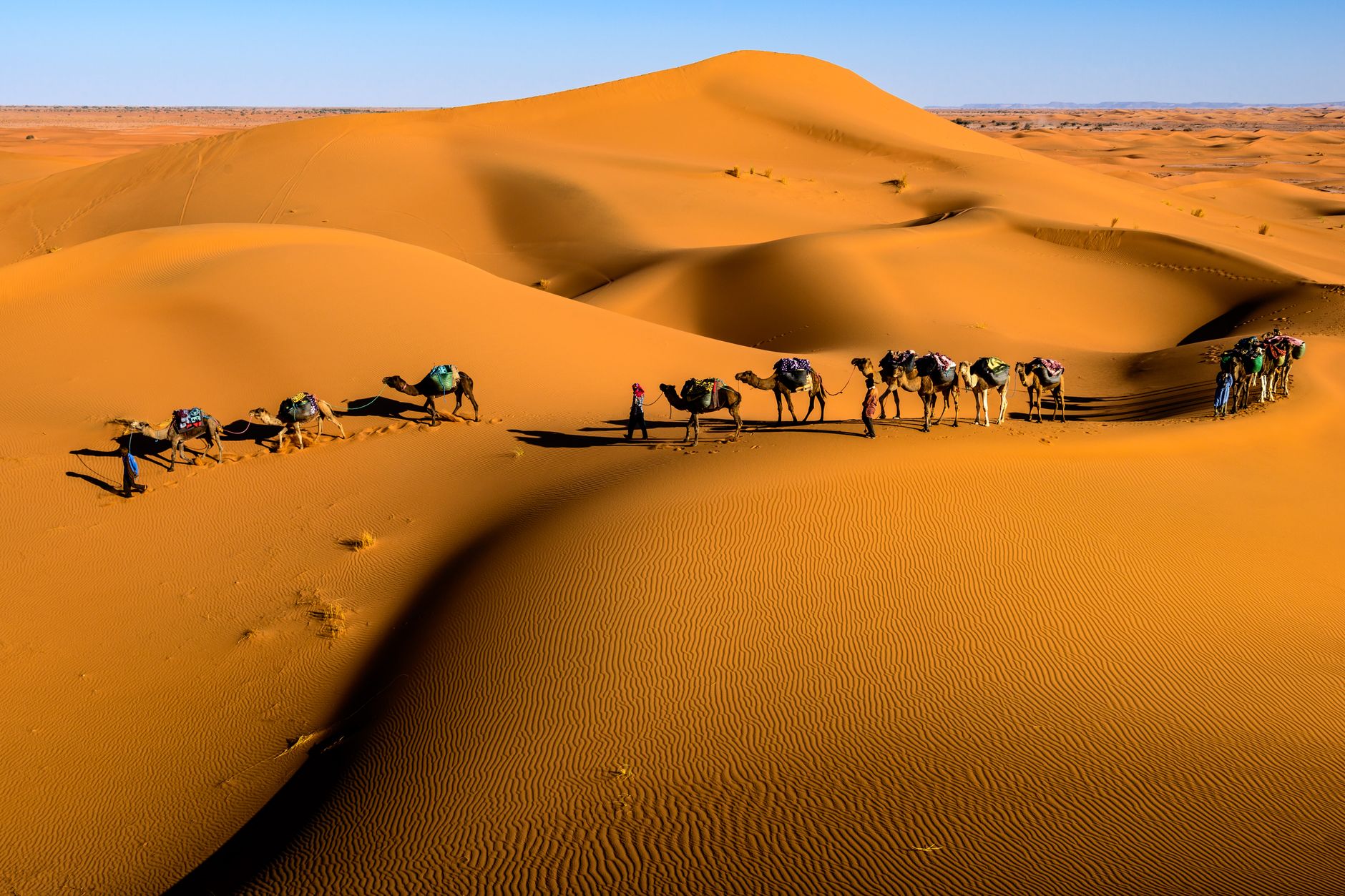 Rester joignable en trek dans le désert marocain