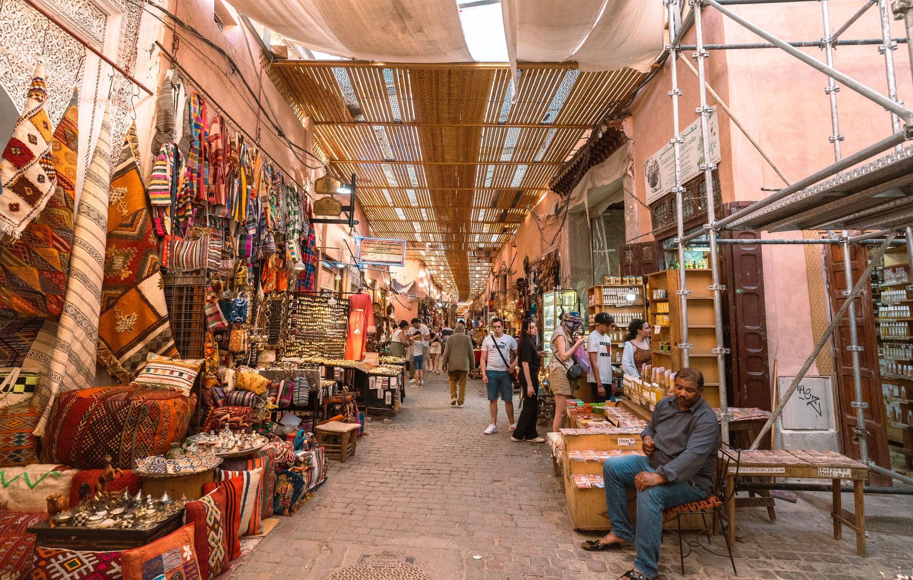 SFR Roaming in Morocco: What the Fine Print Says
