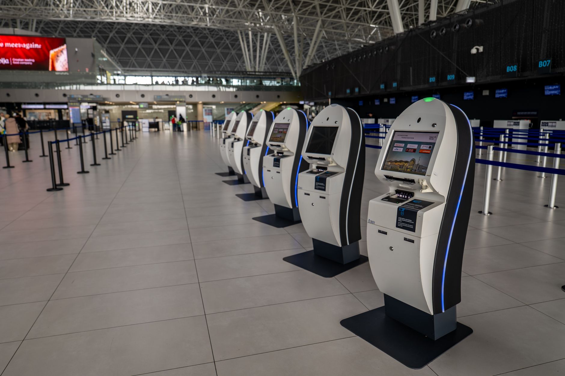 SIM en tienda vs aeropuerto en Marruecos: ¿cuál es más