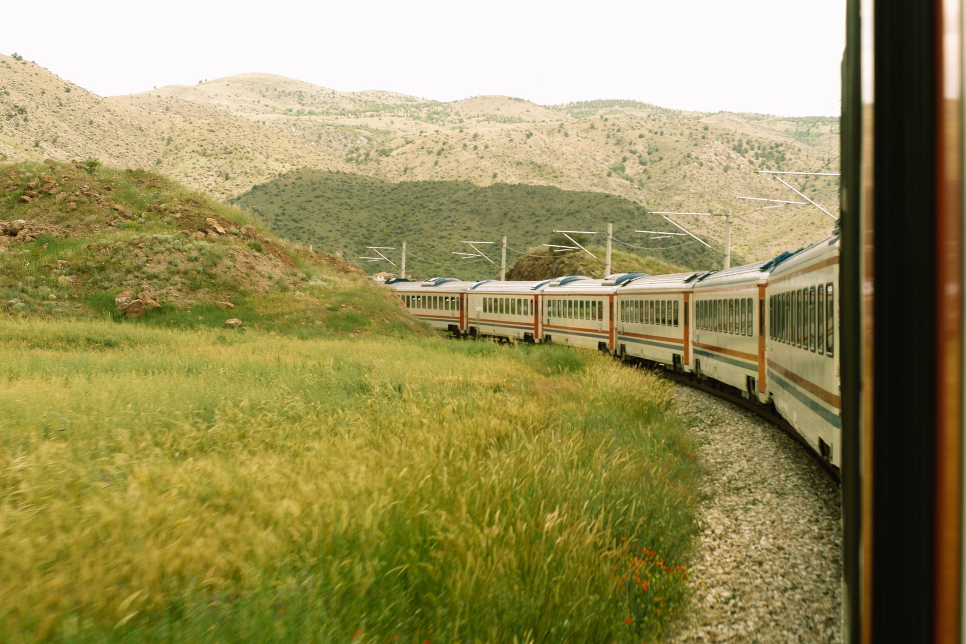 Voyager au Maroc en train : itinéraires et conseils pratiques