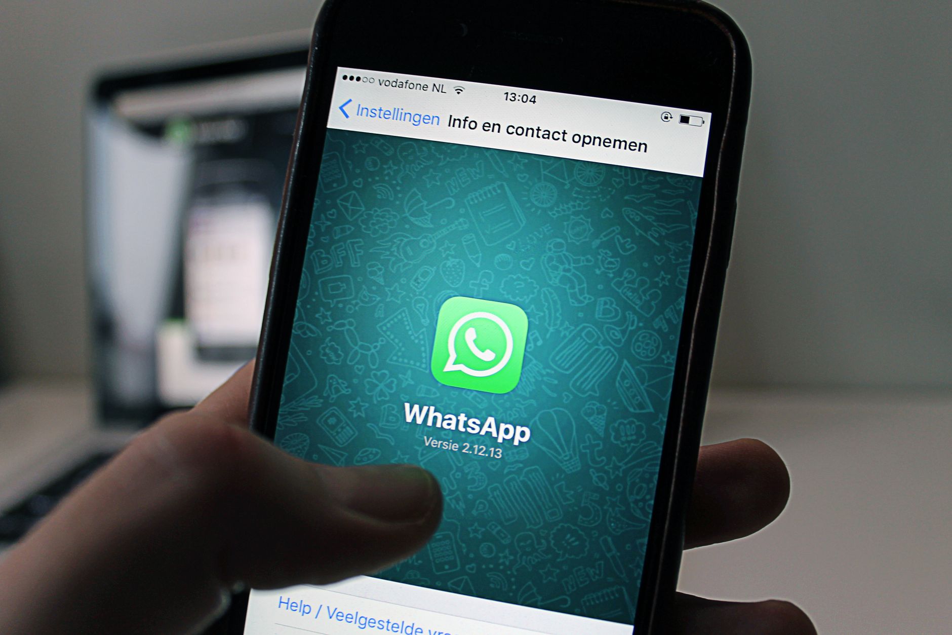 WhatsApp Not Working in Morocco: Quick Fixes & Tips (2026)